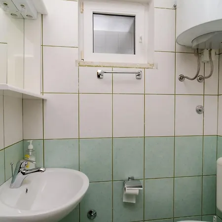 Skurla - With Terrace A1 Uti Saplunara