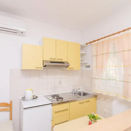 Apartman Skurla - With Terrace A1 Uti *