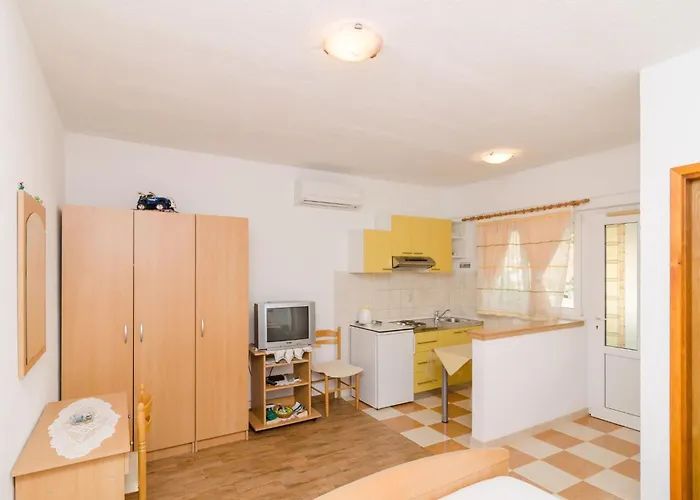 Apartmán Skurla - With Terrace A1 Uti Saplunara